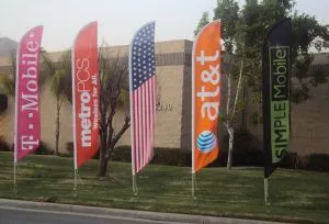 images_custom-feather-flags2