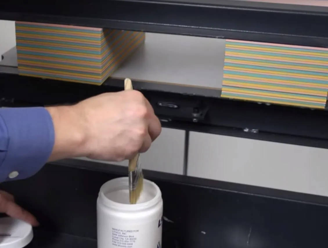 glued carbonless form edges